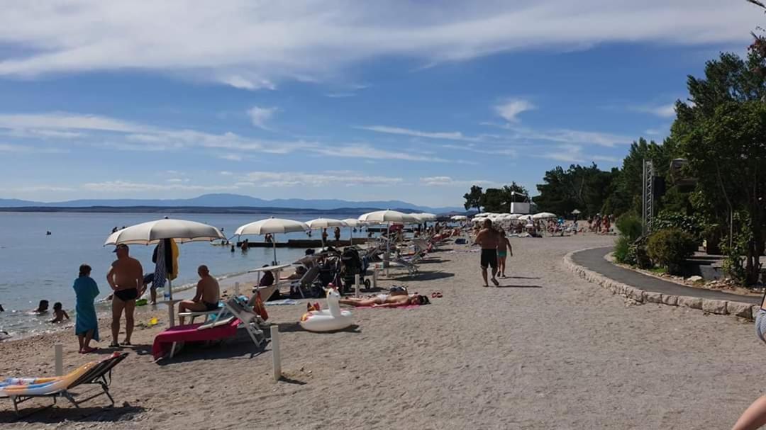 Turina Leilighet Crikvenica Eksteriør bilde
